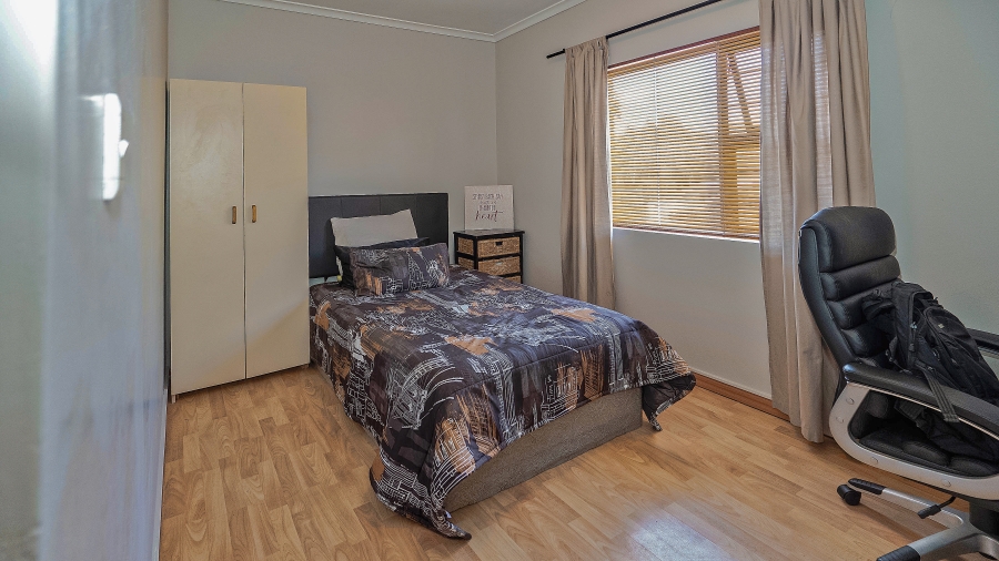3 Bedroom Property for Sale in Rustdal Western Cape